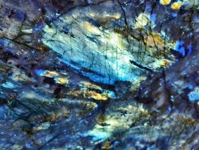 Quartzite de jade émeraude bleue avec effet labradorite